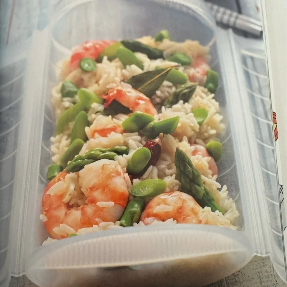 Barnes & Noble Kitchen Lekue Beginner's Student Survival Microwave Cookbook
